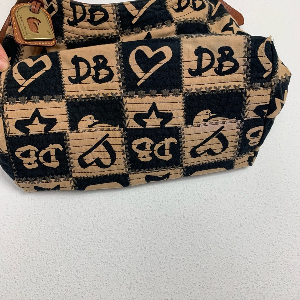 Dooney & Bourke Tan and Black Patterned Bag - Picture 5 of 16